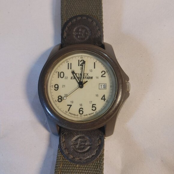 Timex Expedition Mens Watch Vintage Camper Brown Leather Green Fabric Strap 39mm - Picture 1 of 11